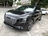 Фото 2 - Audi Q5 e-tron