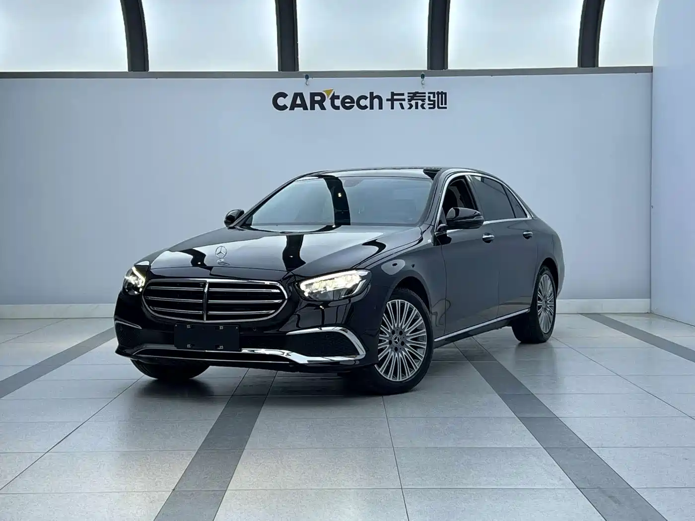 Mercedes-Benz Mercedes-Benz E-Class 2023 E 300 L Fashion