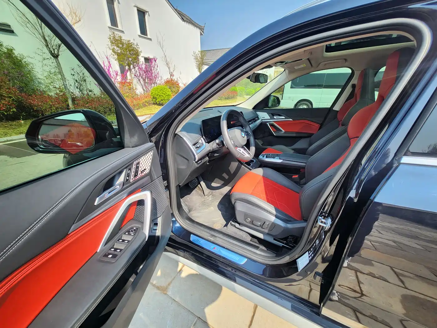 BMW X1 2025 sDrive25Li M Sport Package фото 17