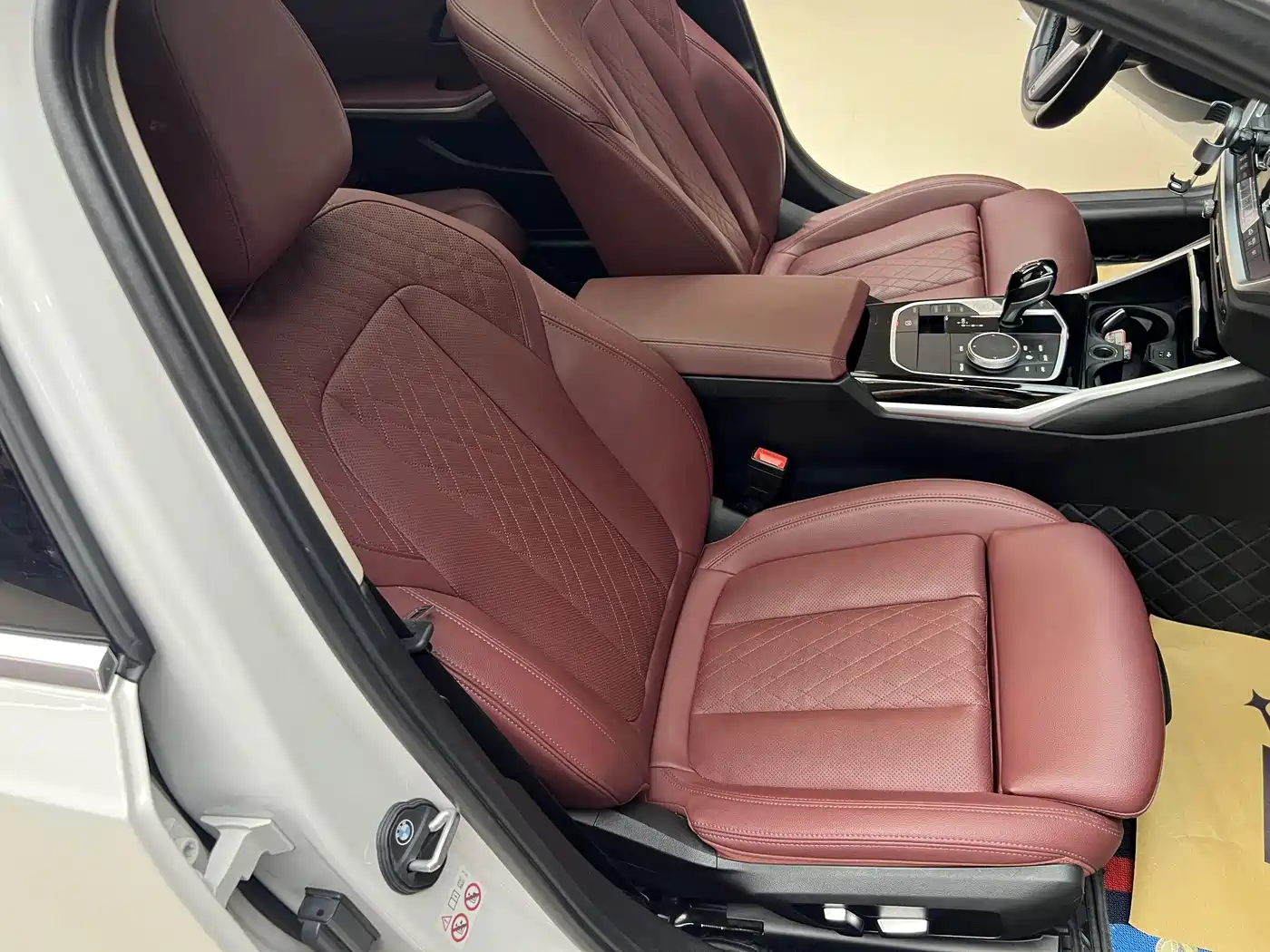 BMW 3 Series 2022 320Li M Sport Package фото 12