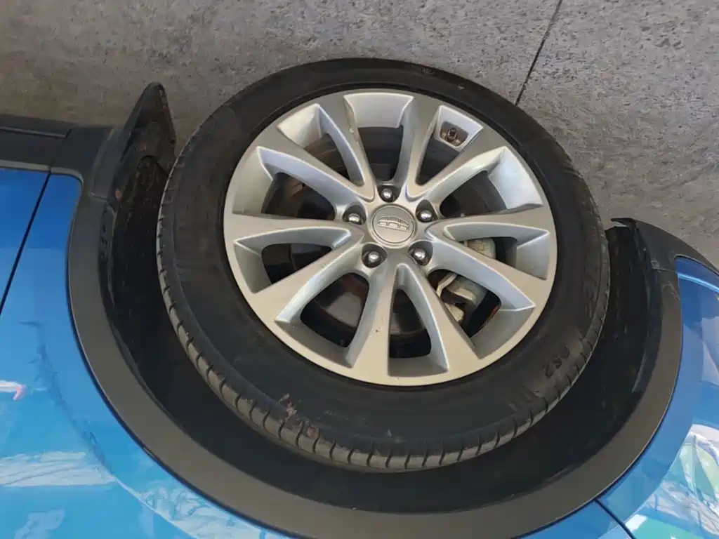 Photo 23 - Geely Emgrand GS