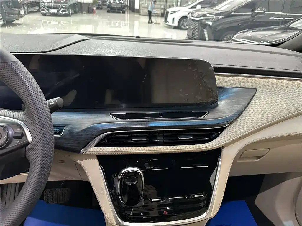 Buick GL8 2022 ES Landmark 653T Flagship фото 8