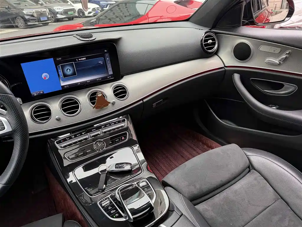 Mercedes-Benz E-Class 2017 E 200 Sport 4MATIC фото 18