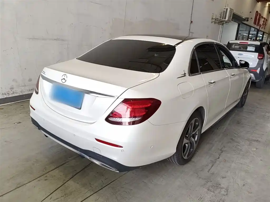 Mercedes-Benz E-Class 2019 E 300 L Sport Luxury фото 7