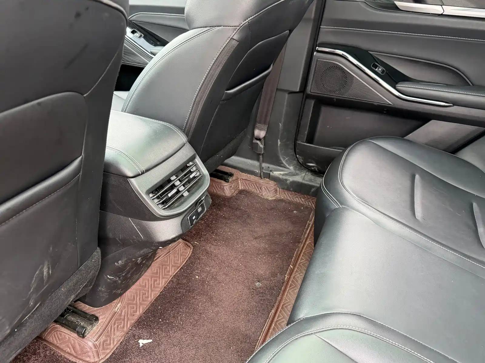 Photo 14 - Haval H6