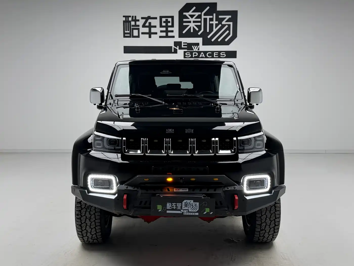 BAIC ORV Beijing Offroad BJ40 2023 2.0T Auto 4WD Urban Hunter Knight Edition фото 2