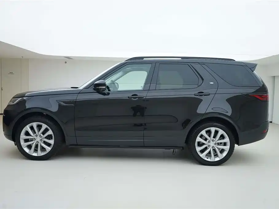 Land Rover Discovery 2024 Model 360PS S фото 3