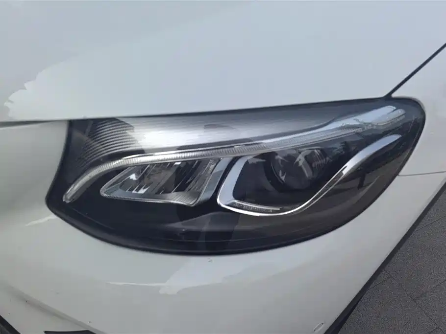 Mercedes-Benz GLC 2017 GLC 260 4MATIC Dynamic фото 5