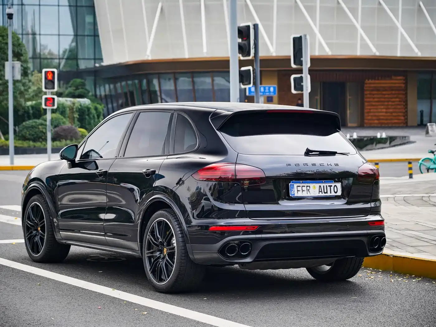 Фото 46 - Porsche Cayenne