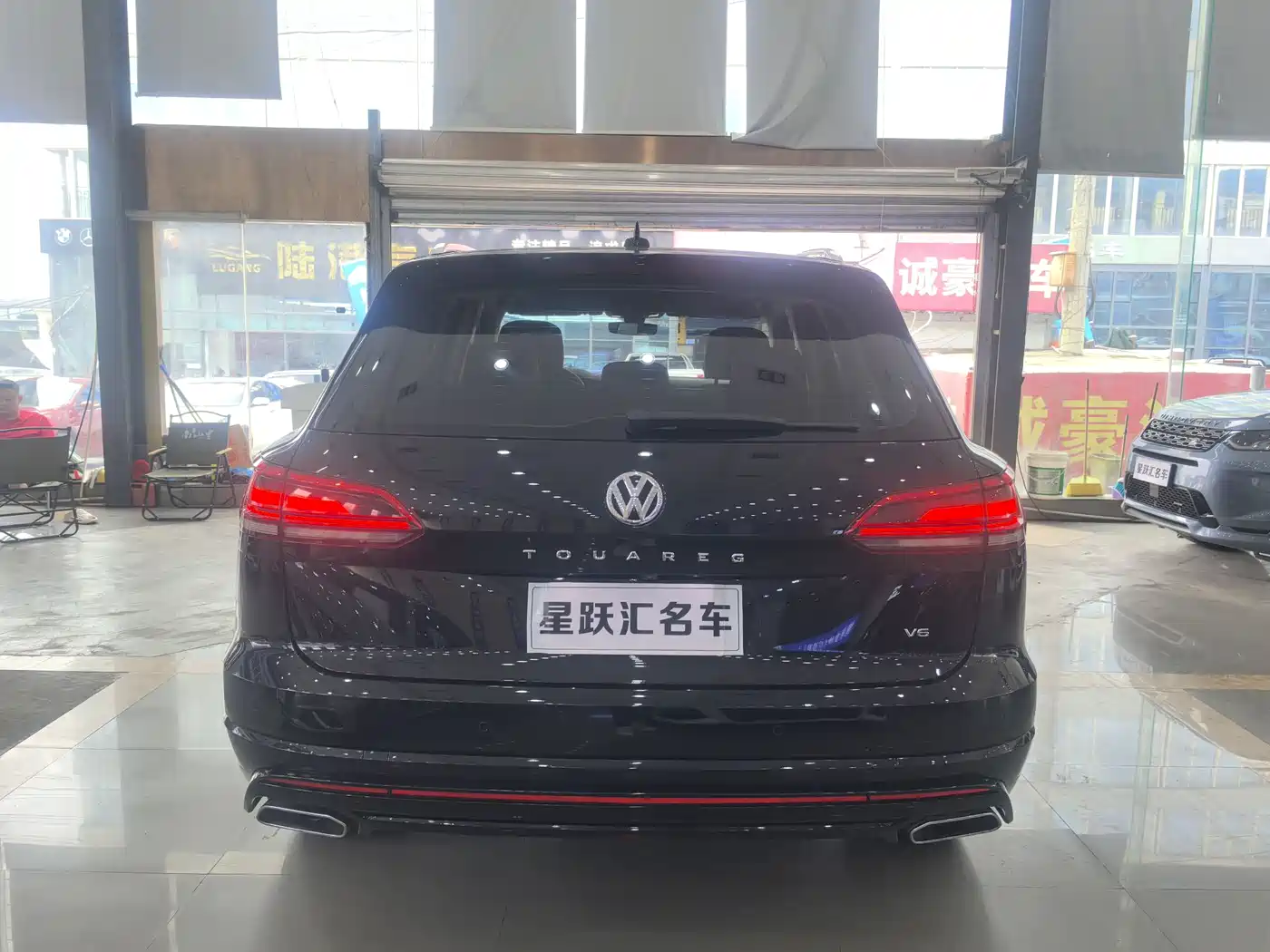 Volkswagen Touareg 2019 3.0TSI Sharp Edge Edition China VI фото 5