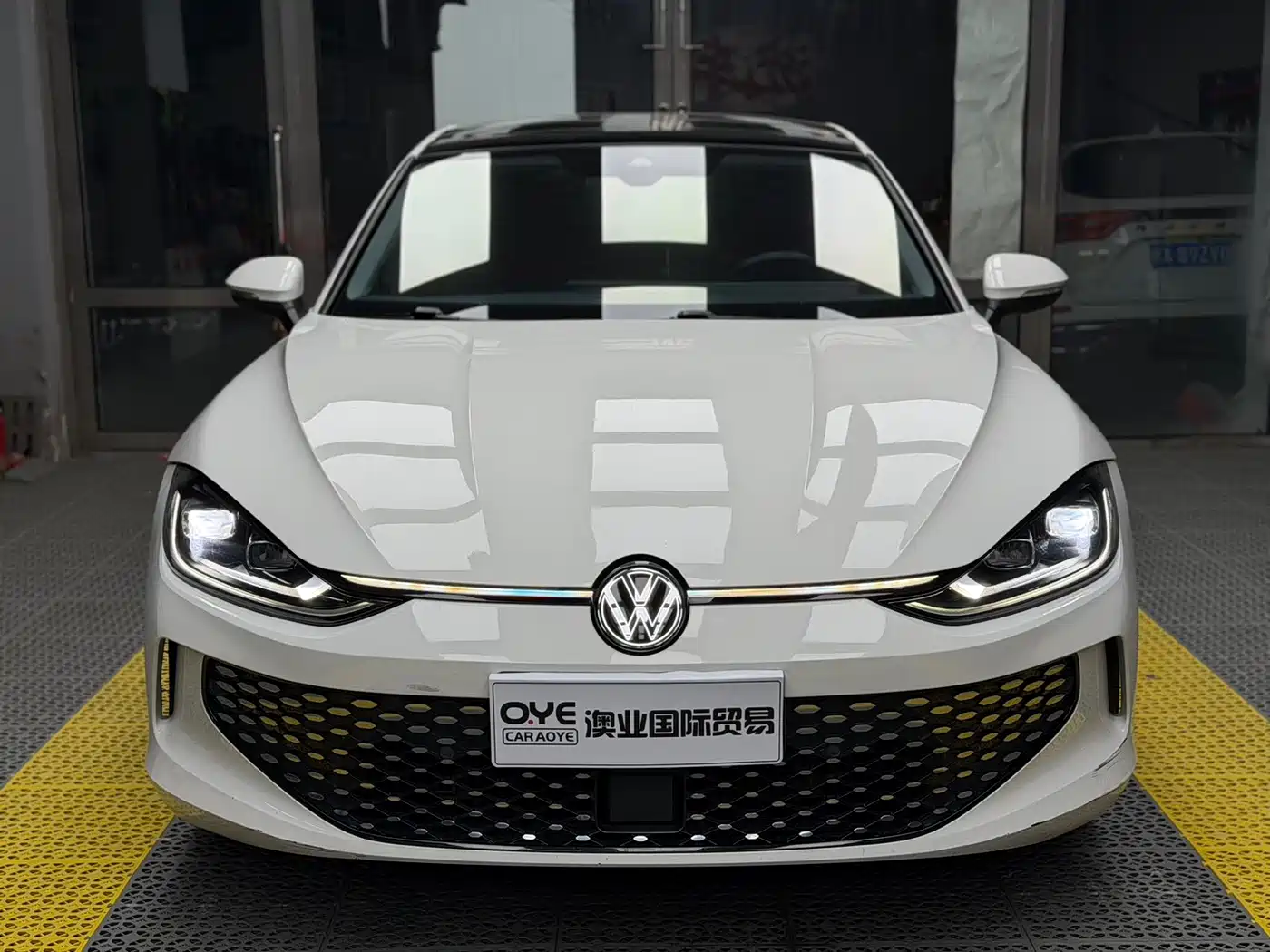 Volkswagen Lamando 2022 Lamando L 280TSI DSG Cool Edition фото 2
