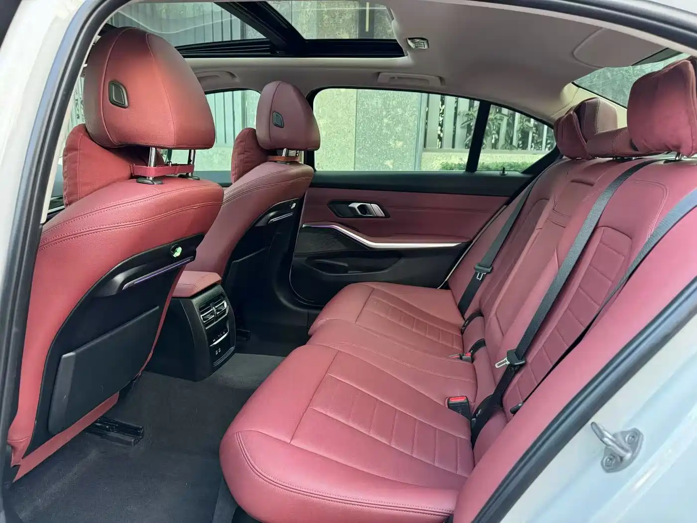 BMW 3 Series 2022 325Li M Sport Package фото 8