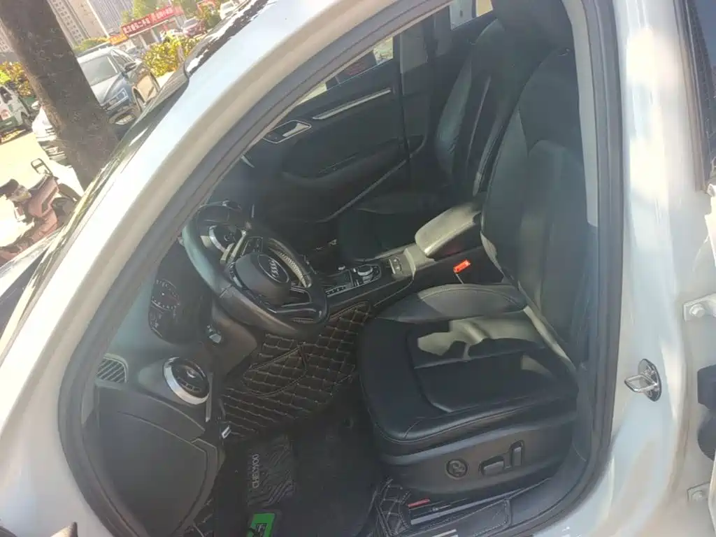 Фото 15 - Audi A3