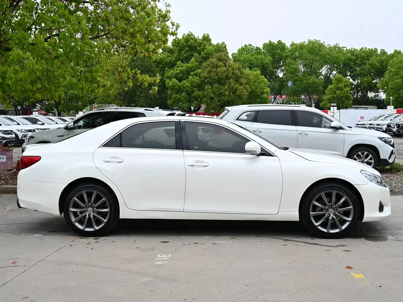 Toyota Reiz 2013 2.5V Elite Edition фото 7