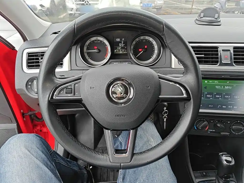Photo 11 - Škoda Skoda Rapid Spaceback