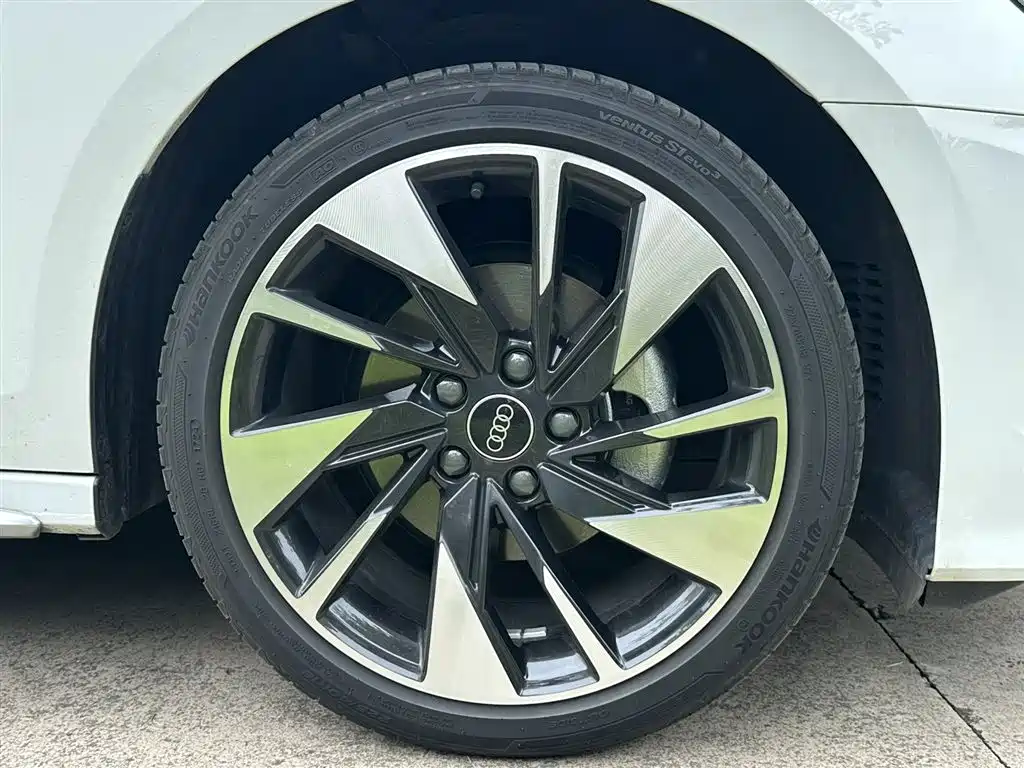 Audi A3 2024 Model Sportback 35 TFSI Fashion Sport фото 6