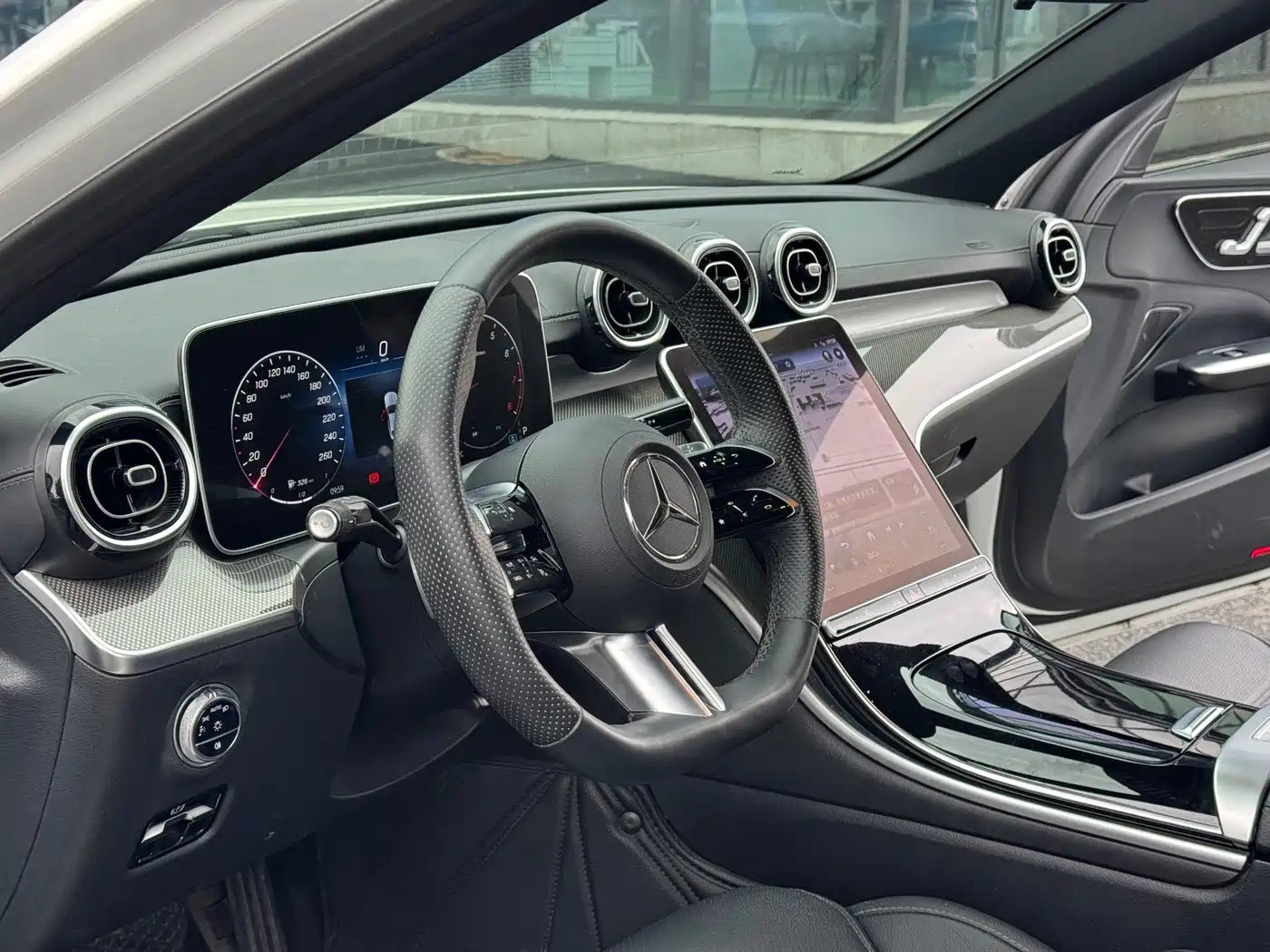 Mercedes-Benz C-Class 2023 C 200 L Sport фото 5