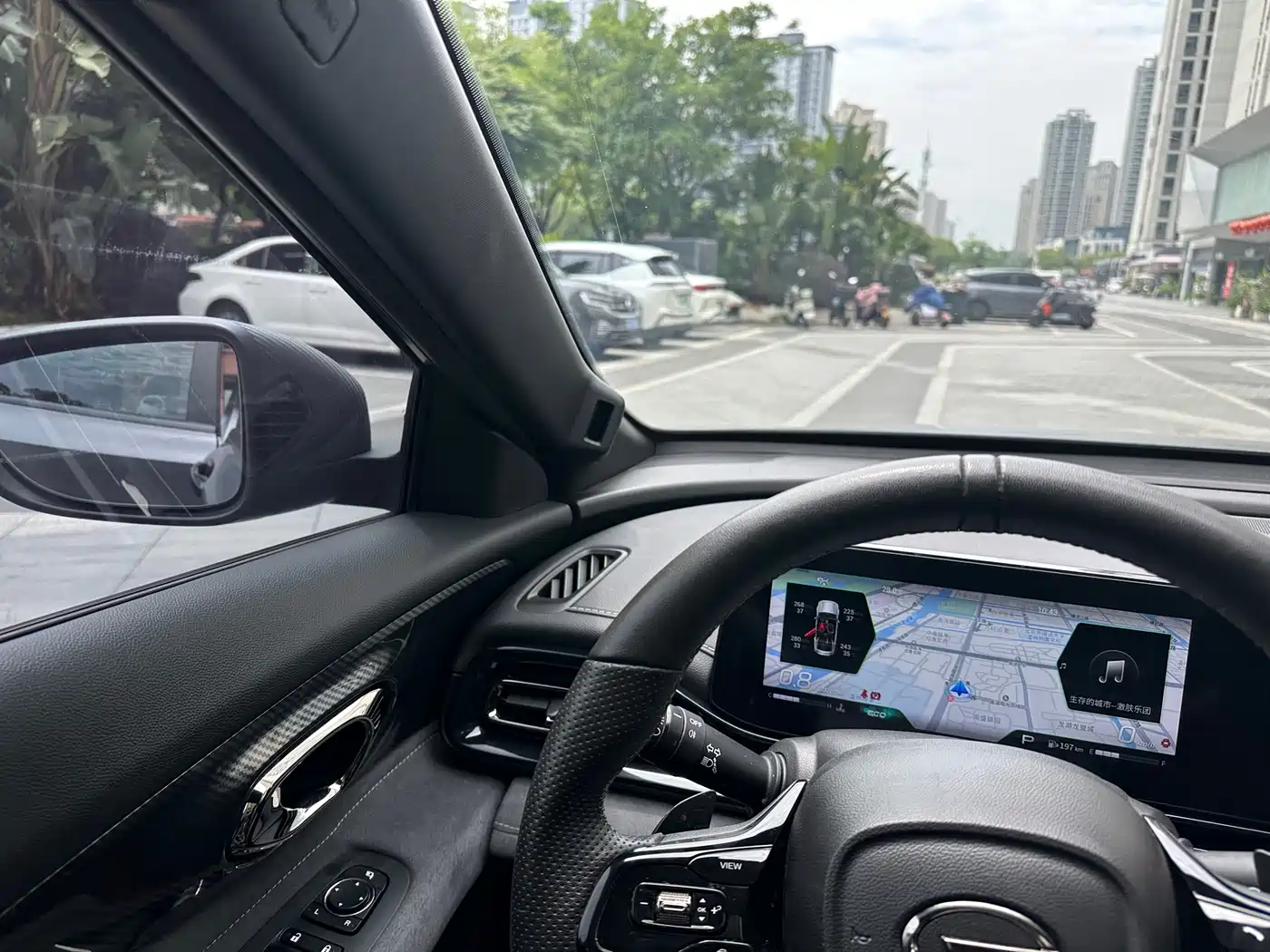 GAC Trumpchi Trumpchi Emkoo 2023 400T Auto R MAX фото 13