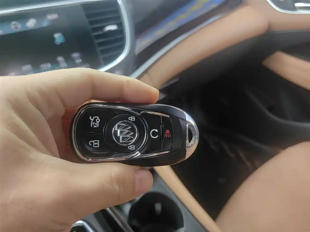 Buick LaCrosse 2016 Model 28T Luxury фото 9
