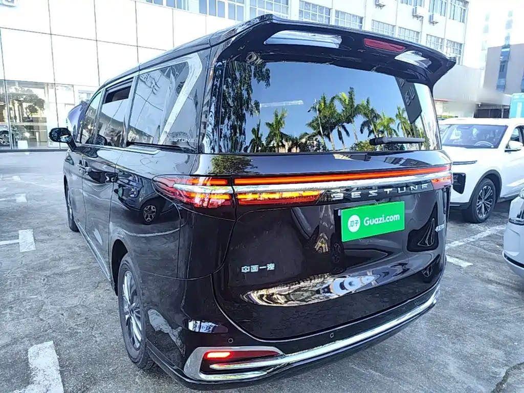 Besturn M9 2023 2023 Model 2.0T Supreme Edition