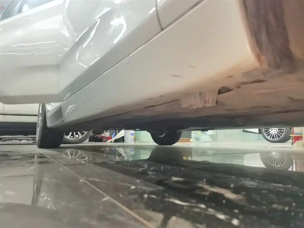 BMW 2 Series Gran Tourer 2015 218i Leading фото 21