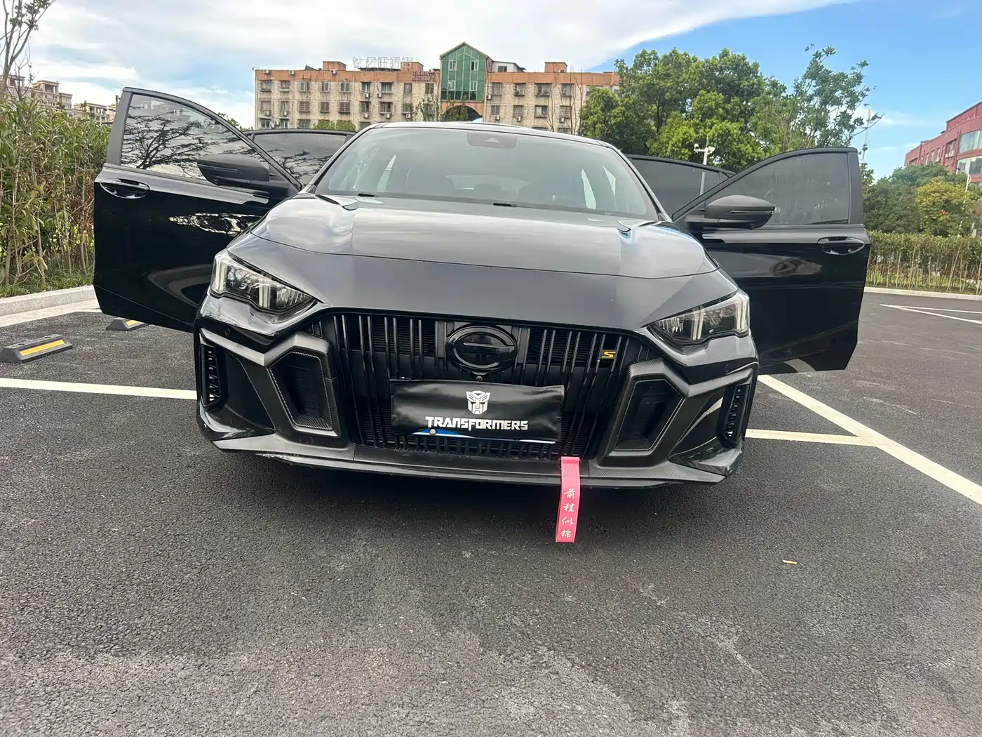 GAC Trumpchi Trumpchi Emkoo 2023 270T DCT J16 Edition фото 4