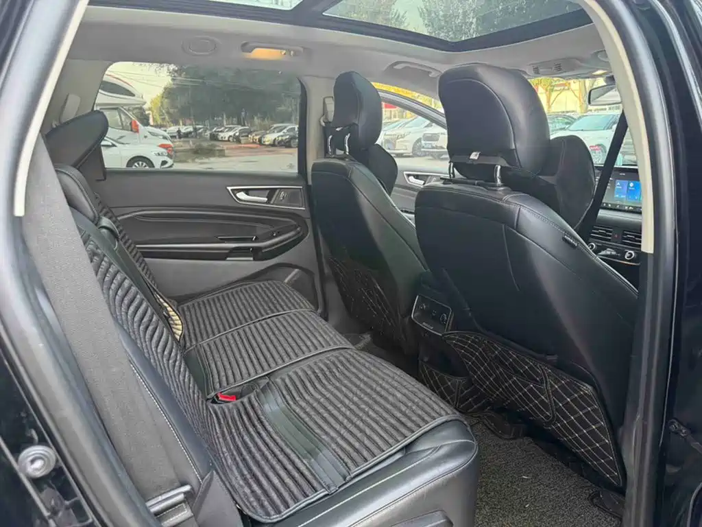 Ford Edge 2021 2021 PLUS EcoBoost 245 FWD Luxury Sharp 7-seater