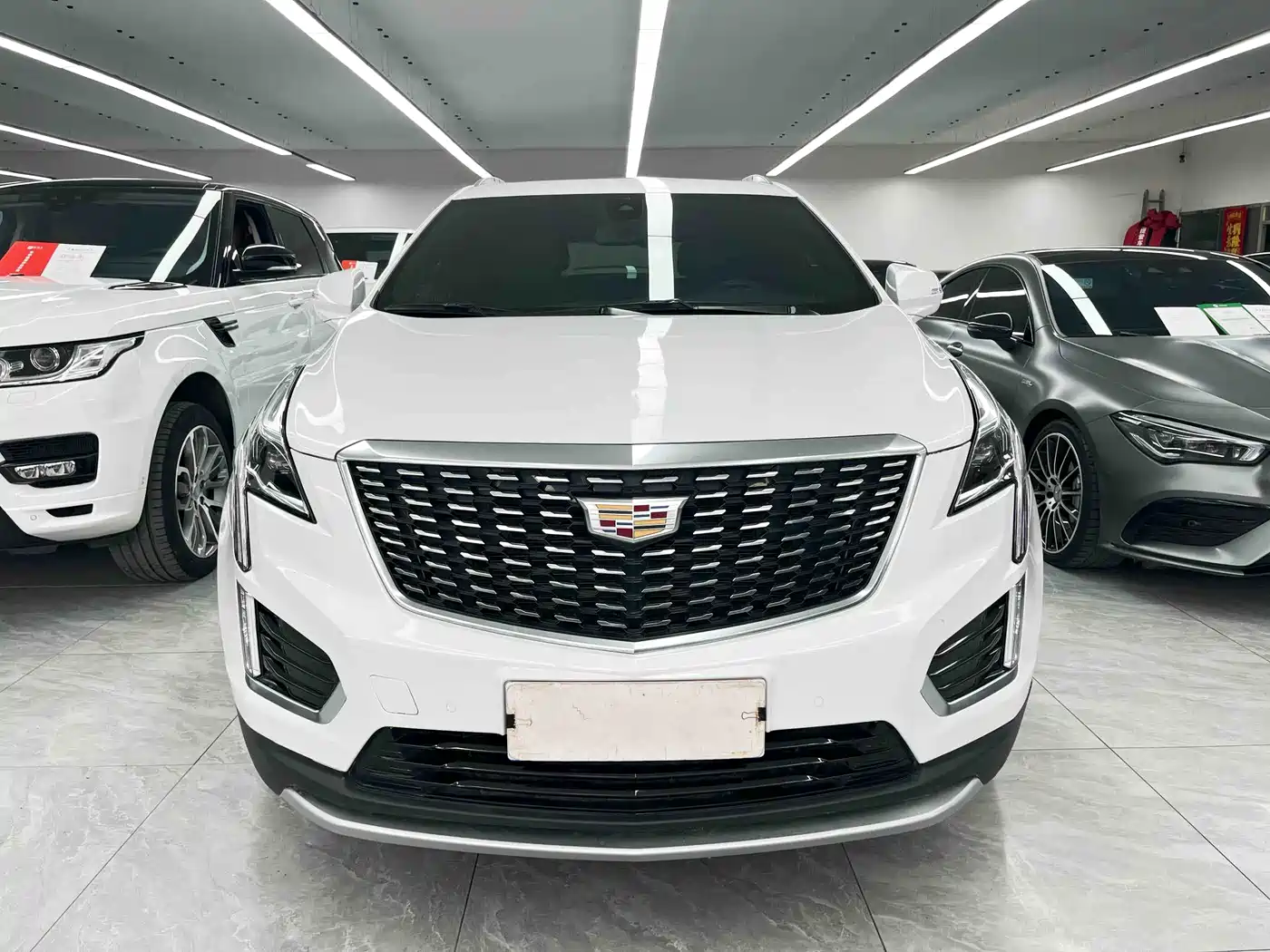 Cadillac XT5 2021 2.0T 2WD Luxury Edition фото 2