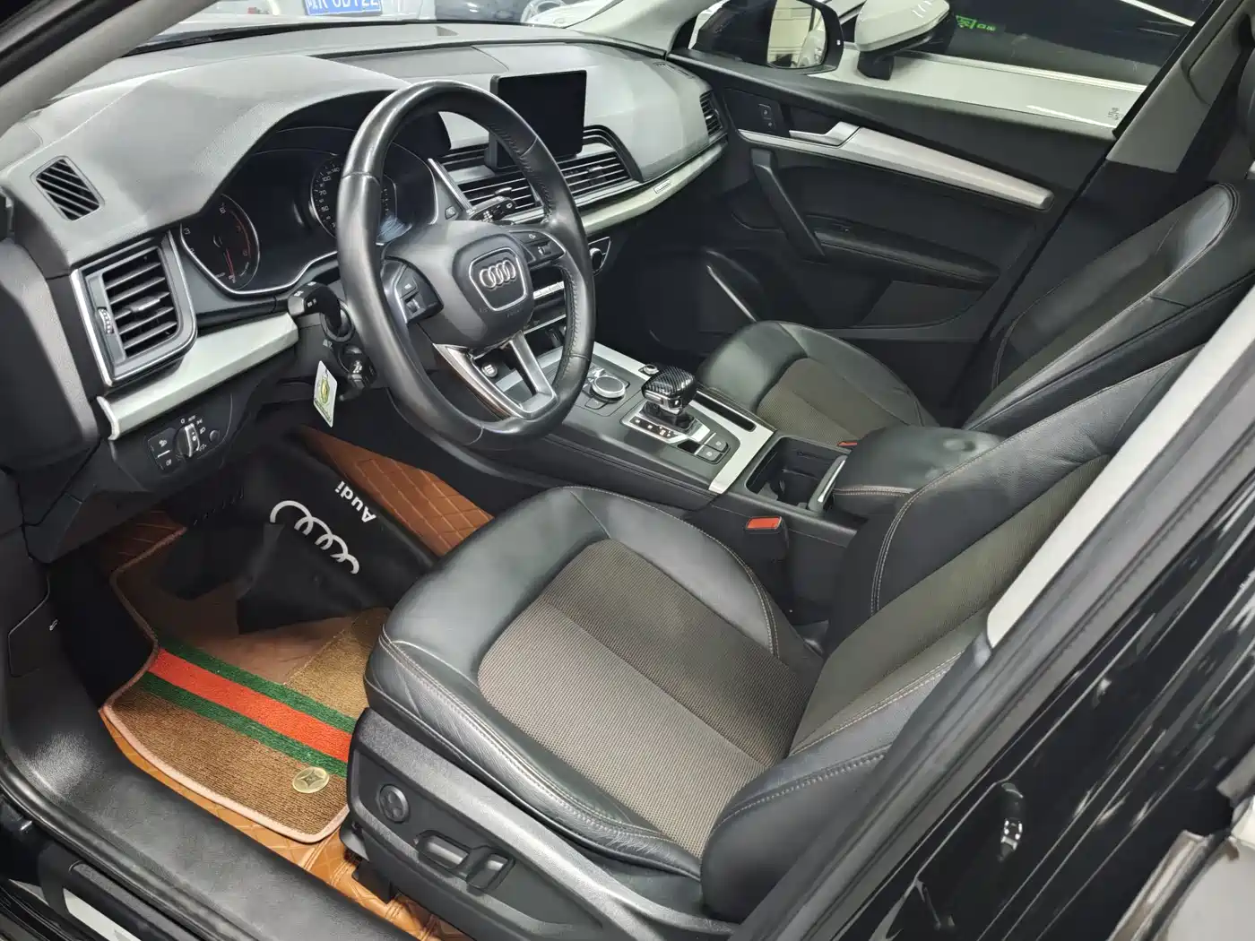Audi Q5L 2020 40 TFSI Prestige Progressive фото 4