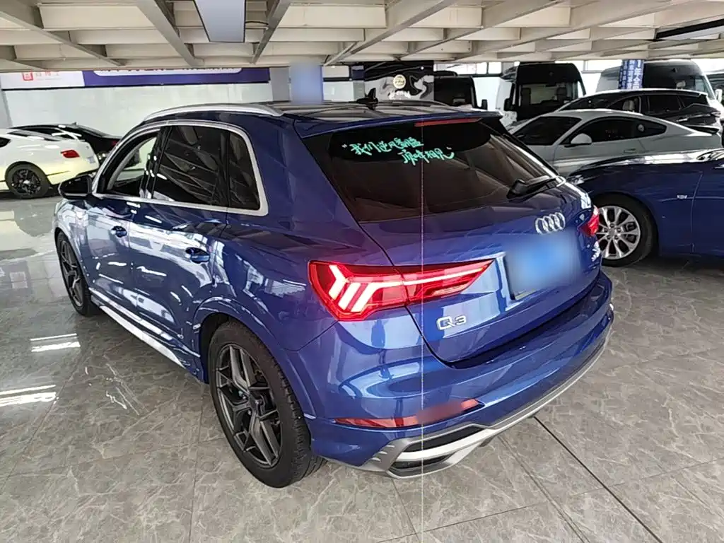 Фото 5 - Audi Q3