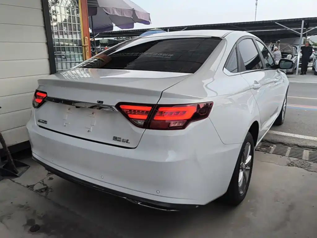 Geely Emgrand GL 2021 2021 UP 1.4T Manual Premium