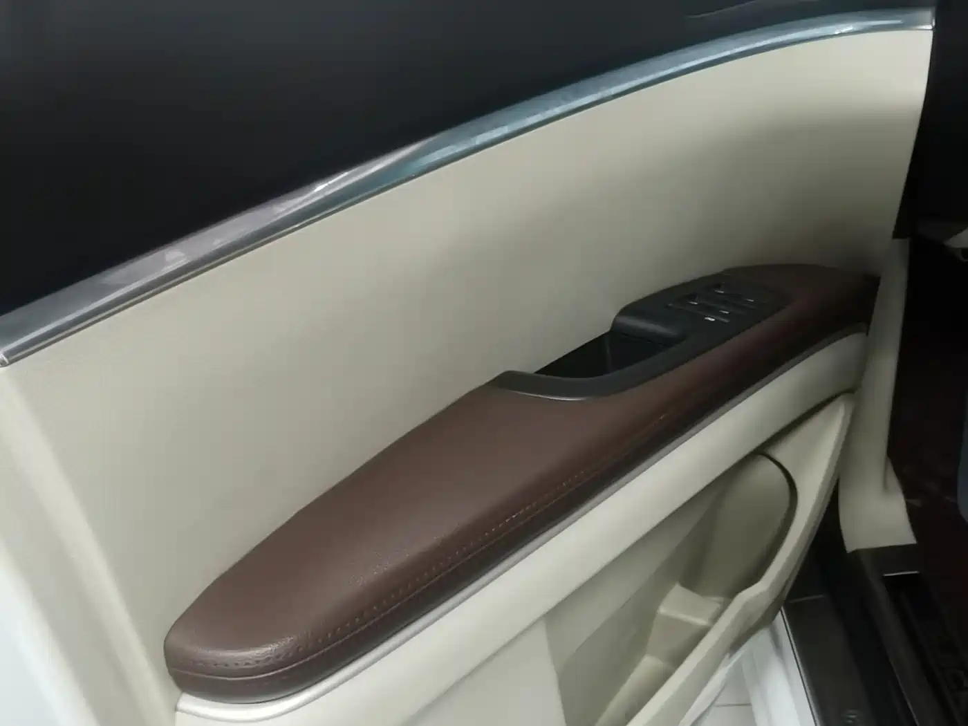 Buick GL8 2020 Model Land Business Class 652T Luxury фото 13