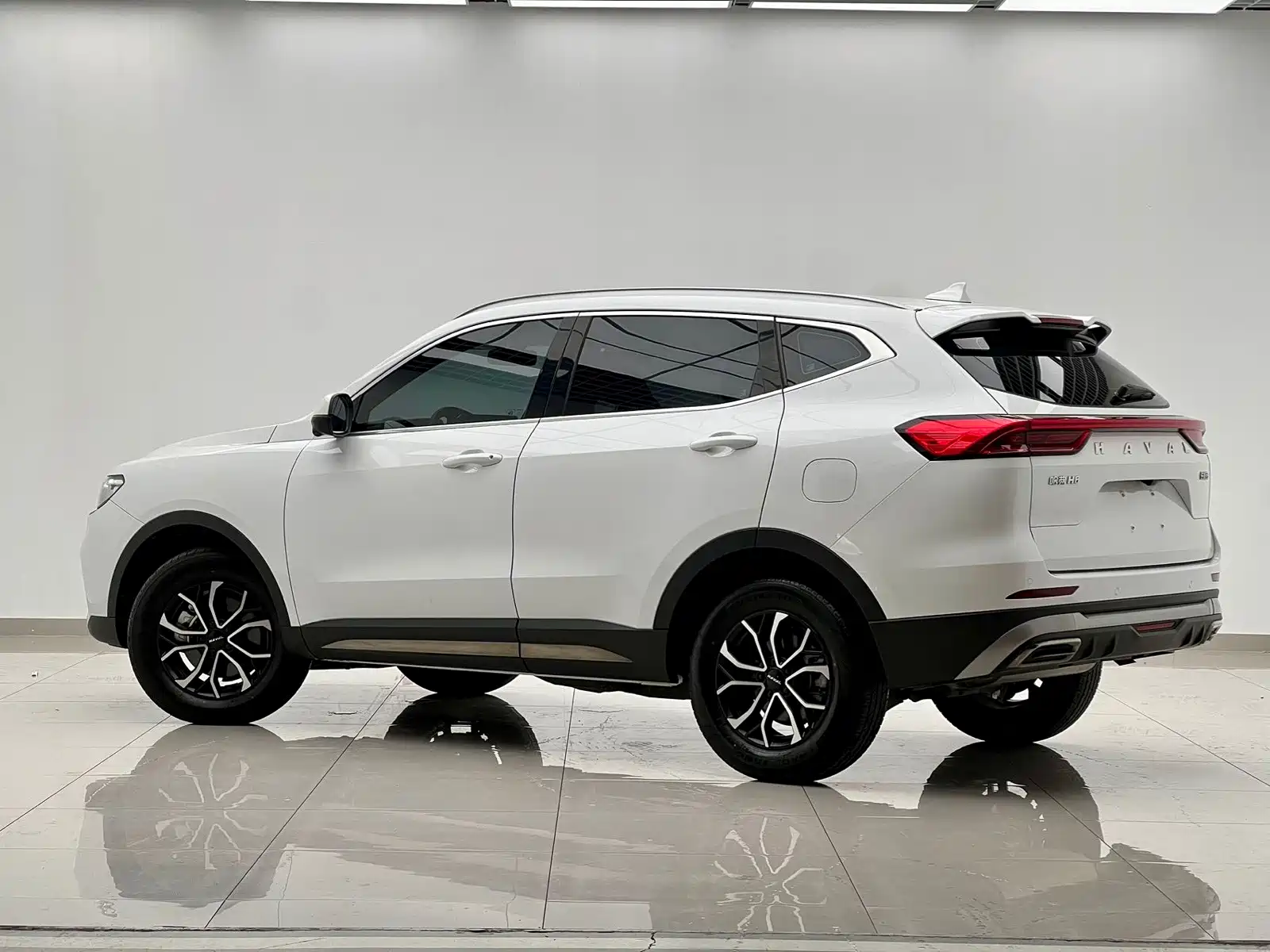 Фото 13 - Haval H6