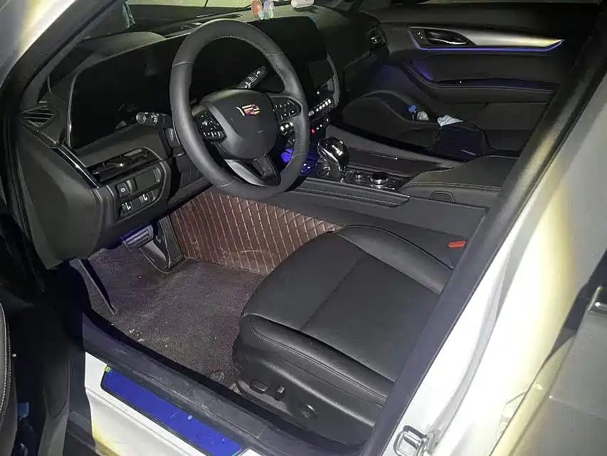 Cadillac CT5 2025 2025 Model 28T Urban Sport Edition