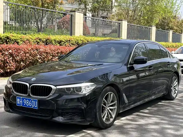 BMW 5 Series 2020 525Li M Sport Package