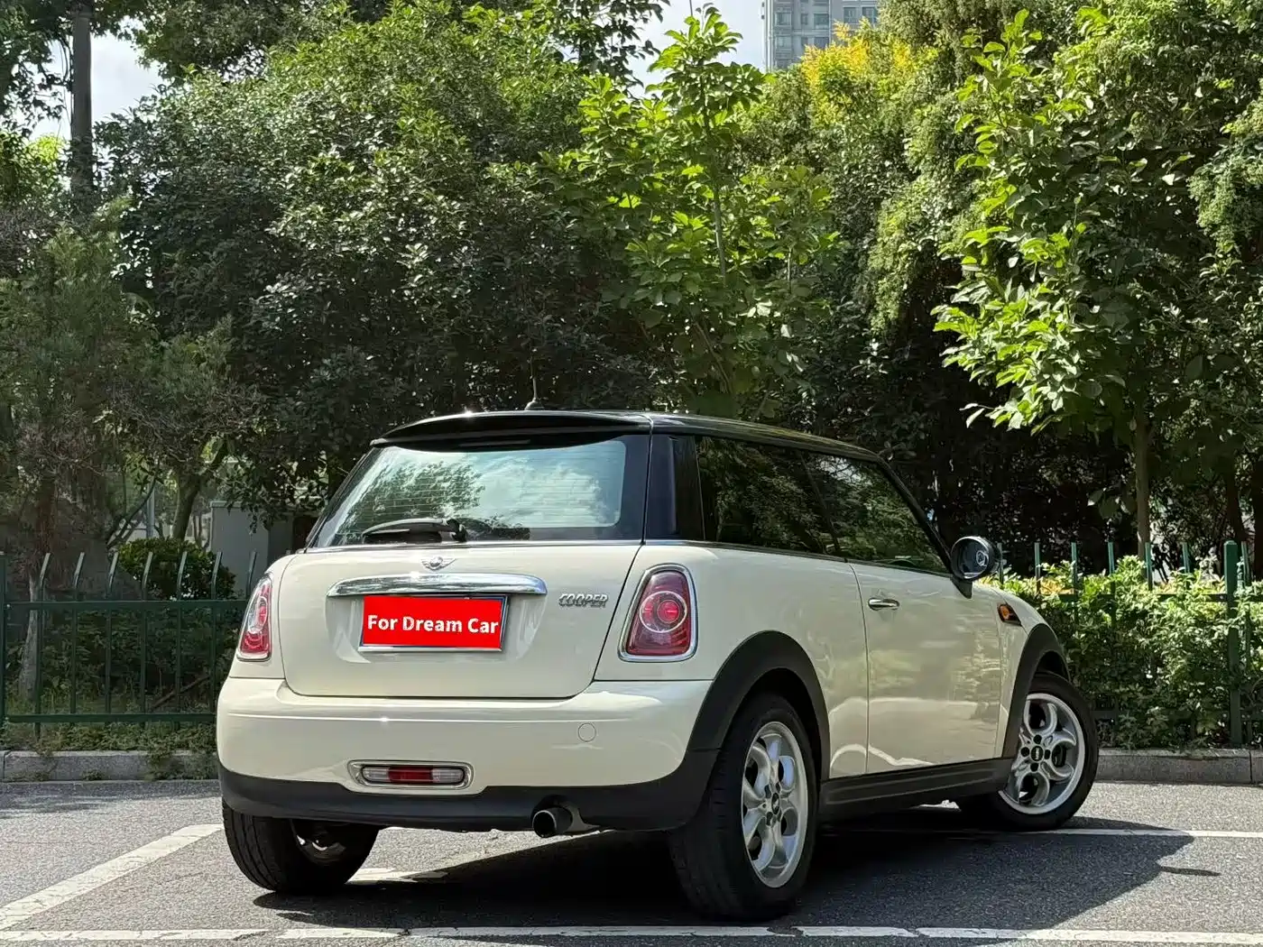 MINI MINI 2012 2012 1.6L COOPER Baker Street