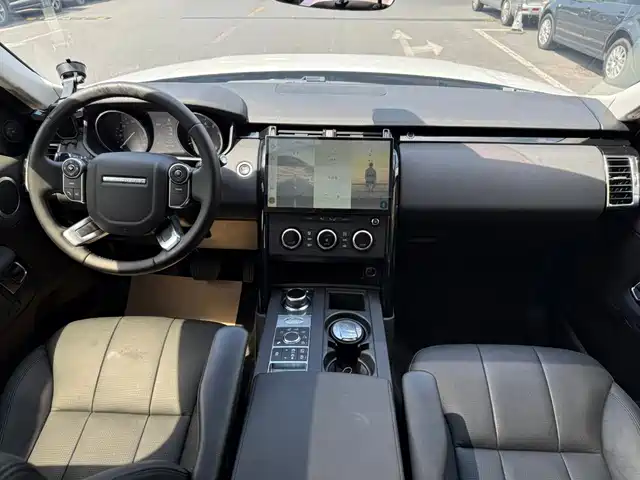 Land Rover Discovery 2017 3.0 SC V6 Launch Limited Edition — фото 5
