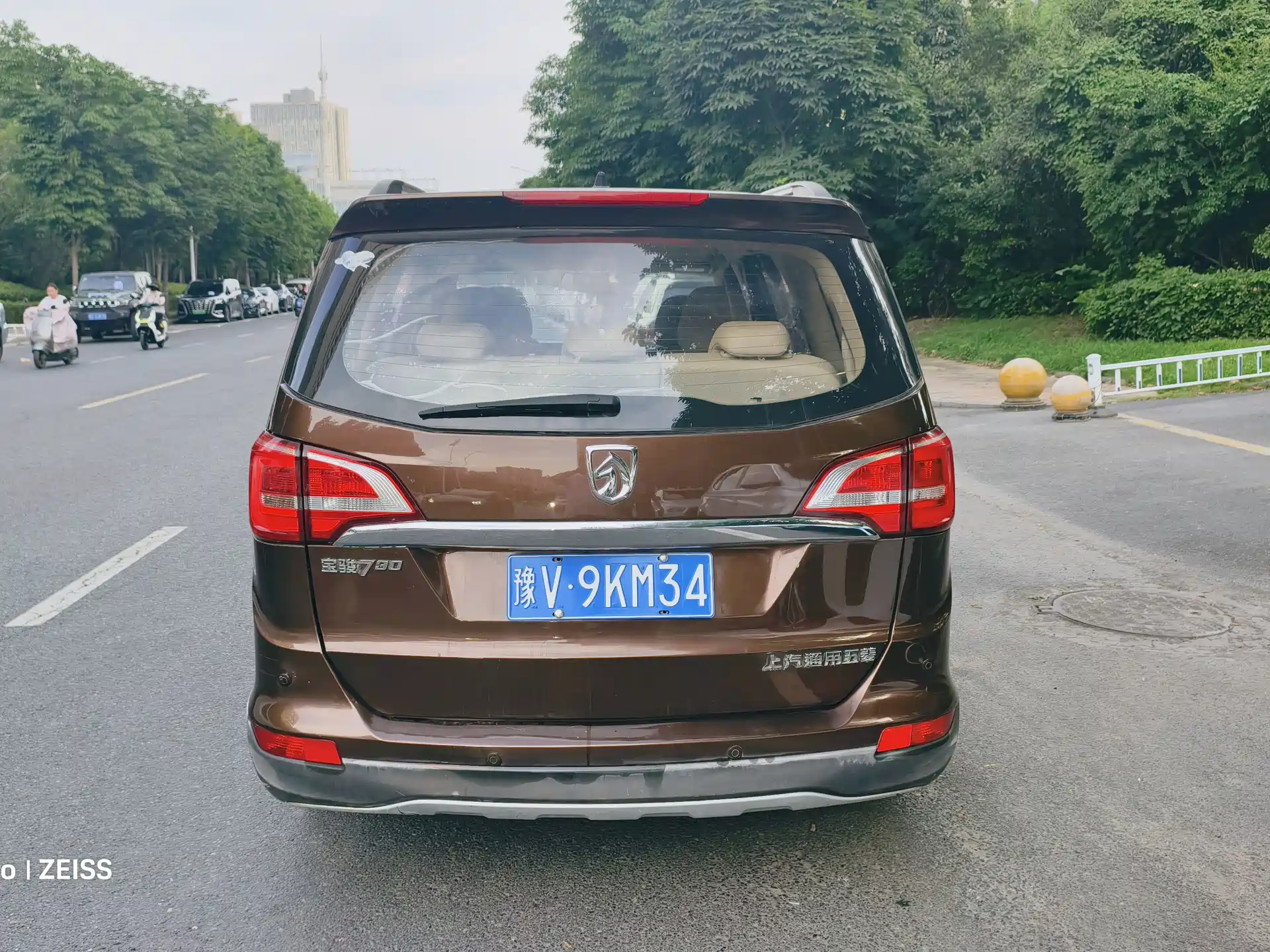 Фото 4 - Baojun 730