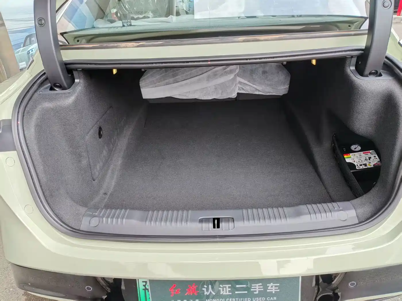 Hongqi EH7 2025 2025 600 Smart Selection Edition