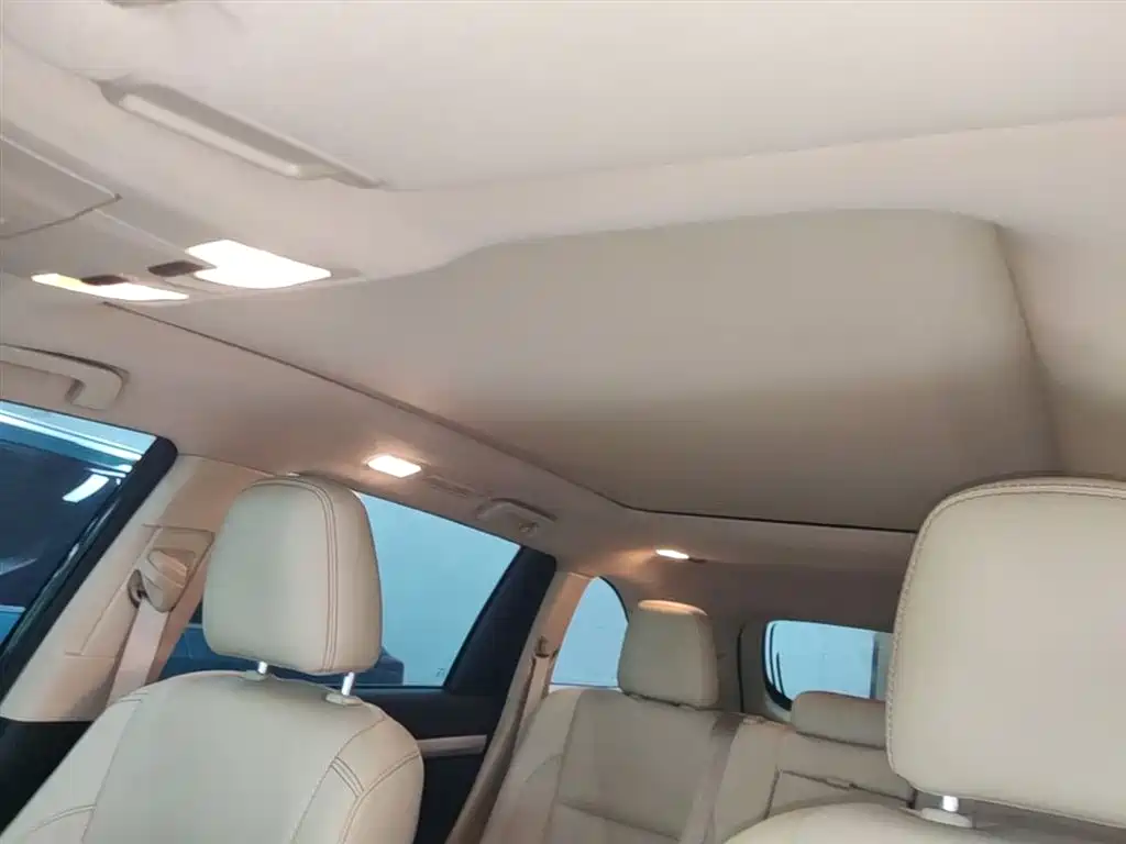 Toyota Highlander 2018 2.0T 4WD Luxury 7-seater (China V) фото 18
