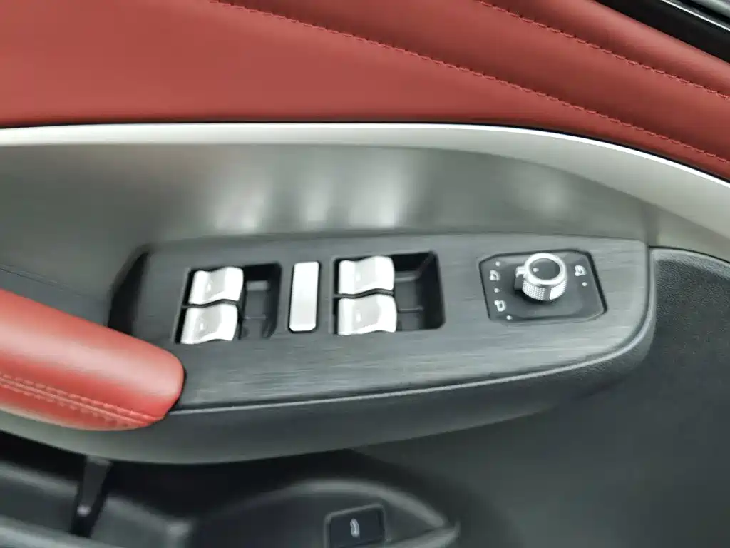 WEY VV6, миниатюра 9