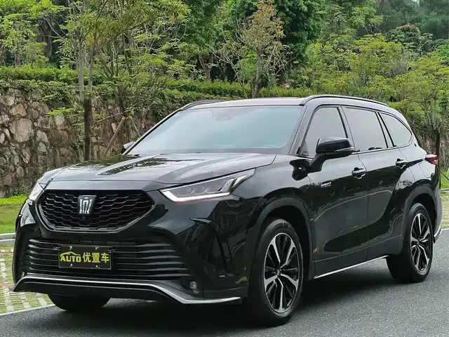 Toyota Crown Kluger 2023 2.5L HEV AWD Premium Edition