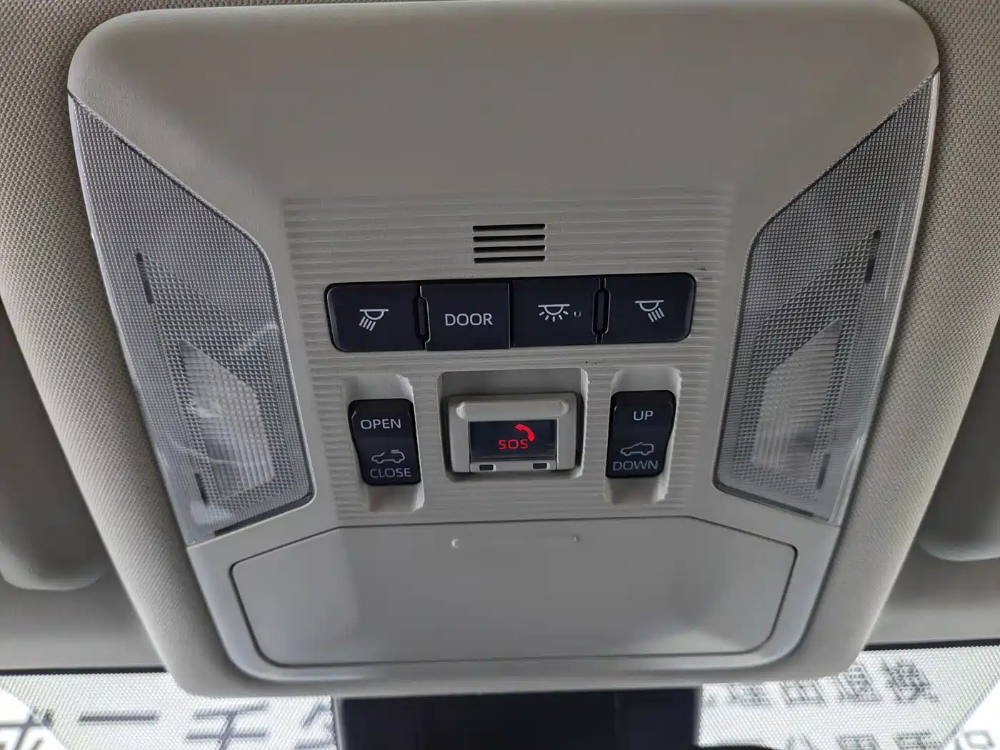Toyota RAV4 Rongfang 2020 2.0L CVT 2WD Trend Edition фото 20