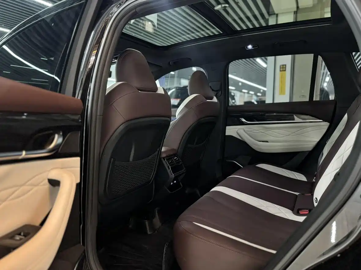 GEELY AUTOMOBILE XINGYUE L