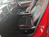 Фото 15 - Geely Coolray