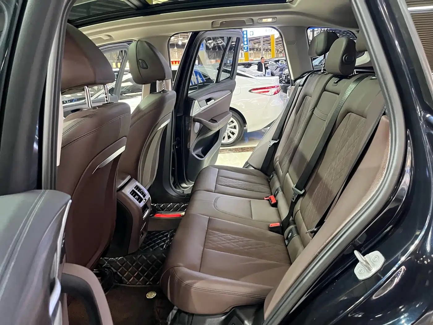 BMW X3 2023 xDrive30i Leading M Night Package фото 15