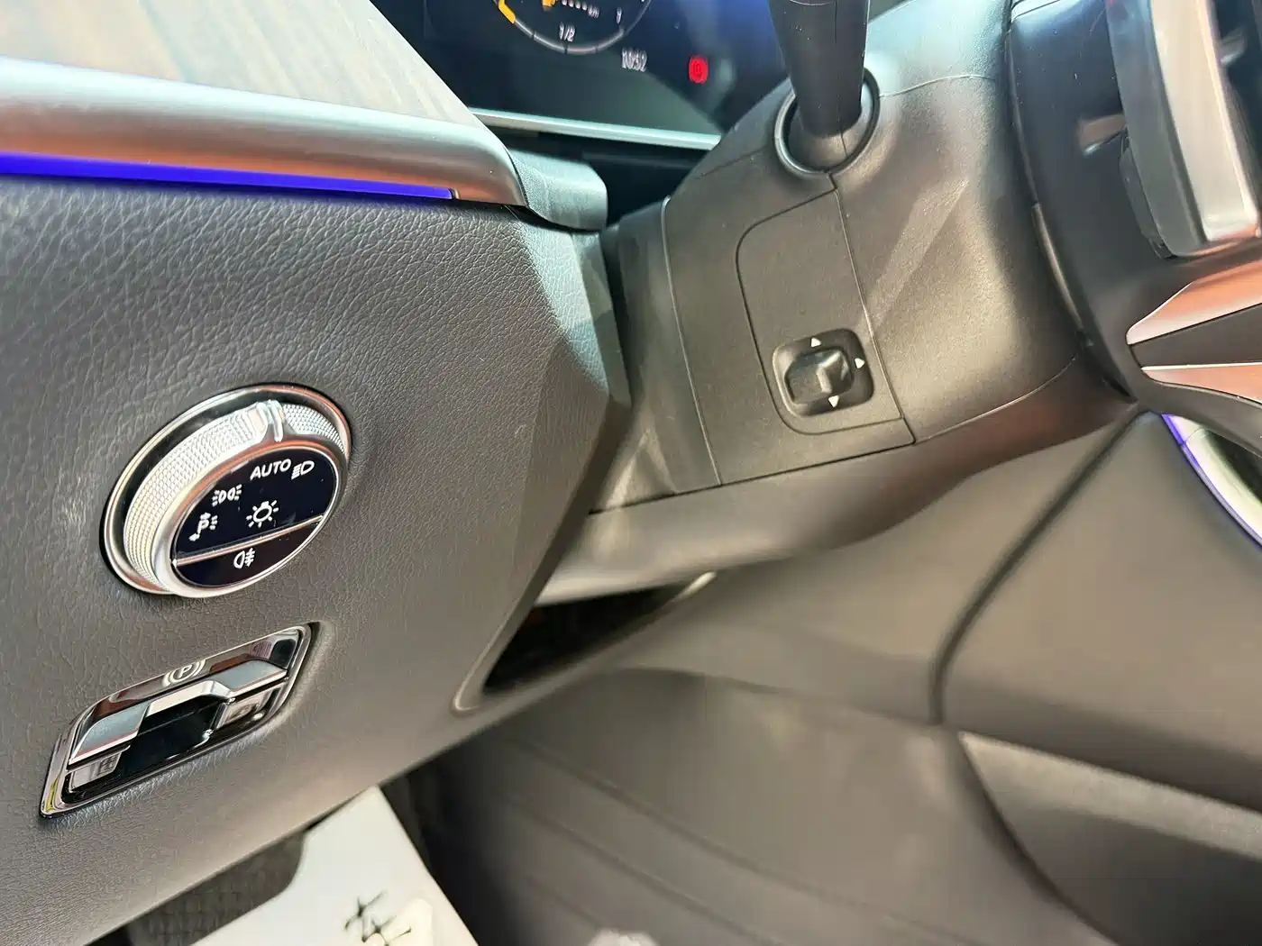 Mercedes-Benz GLC 2024 GLC 300 L 4MATIC Dynamic 5-seater фото 5