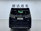 Фото 20 - Toyota Vellfire