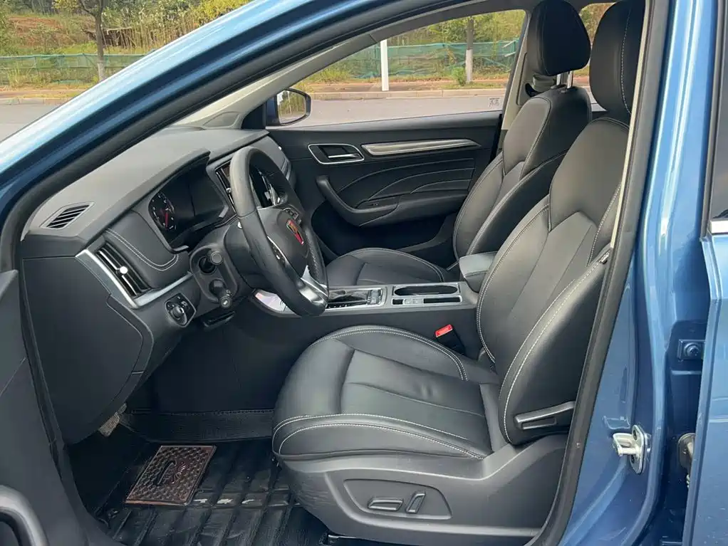 Фото 4 - Roewe i6