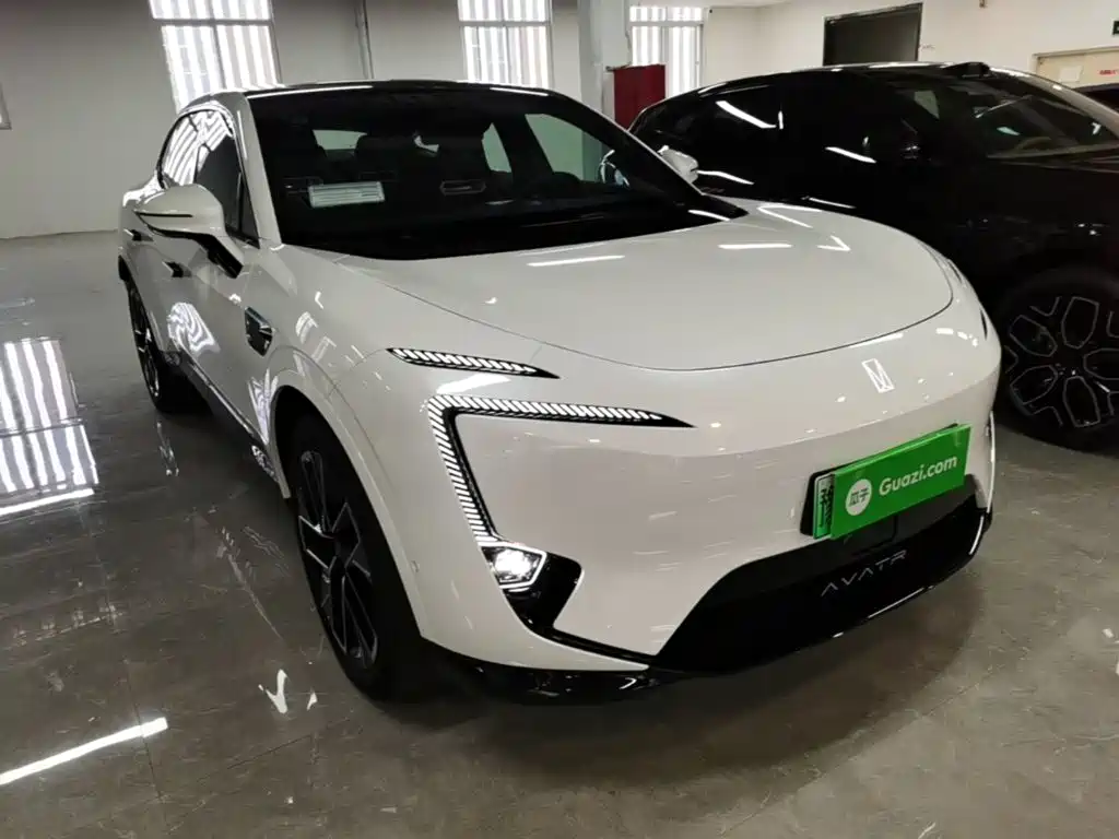 2026 Avatr 11